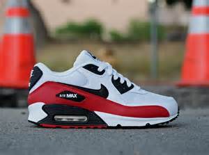 Nike Air Max 90 - Sport Red/Black-White | Sole Collector