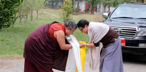 Condolences to Rinpoche - Kathok Yosel Samtenling Monastery