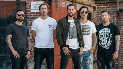 Avenged Sevenfold Unveil Highly Experimental New Song "We Love You"