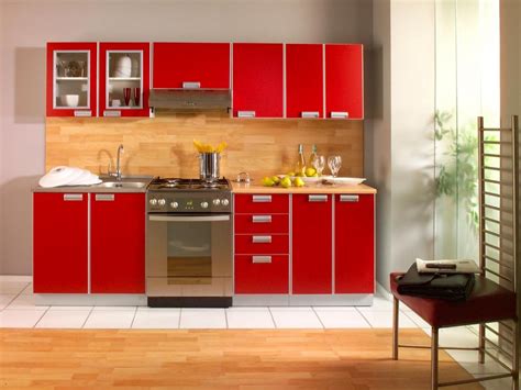 Resultado de imagen para cocinas con muebles rojos Kitchen Post, Breakfast Bar, Kitchen Cabinets ...