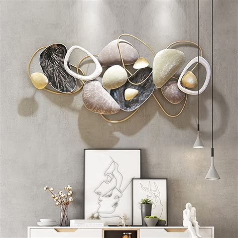 Modern Metal wall decor India - Shopps.In