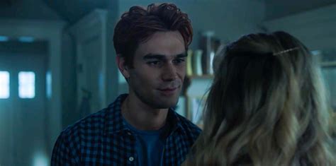 Riverdale sneak peek shows Archie and Betty want to have kids