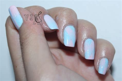 Vic and Her Nails: Thursday Challenge - Pastel Gradient