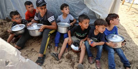 Oxfam Accuses Israel of 'Using Starvation as Weapon of War' in Gaza | Common Dreams