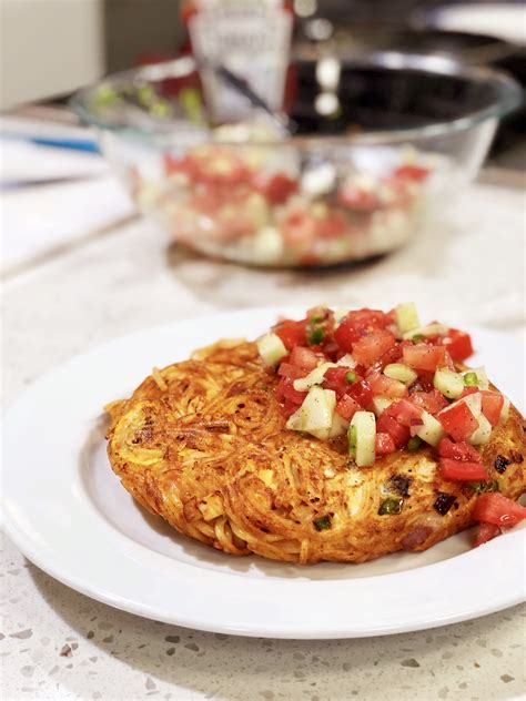 Spaghetti Frittata - cooking with chef bryan