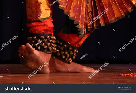 Indian Traditional Bharatanatyam Dance Stock Photo 604480343 | Shutterstock