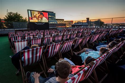 Exclusive: Rooftop Film Club announces first outdoor NYC screenings