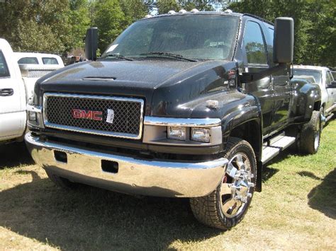 2006 GMC 4500 4X4 DUALLY PICKUP - J.M. Wood Auction Company, Inc.