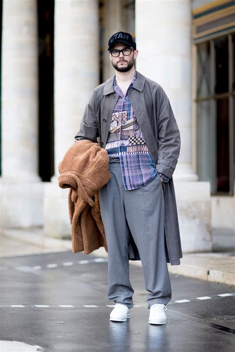 Paris Fashion Week Men's Street Style Fall 2018 Day 2 - The Impression