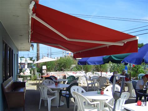 Majestic Outdoor - Commercial Retractable Awnings