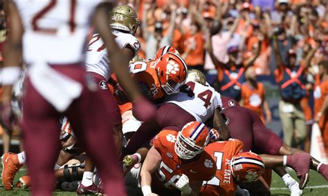 Clemson Extends Lead vs. FSU in Second Quarter | The Clemson Insider