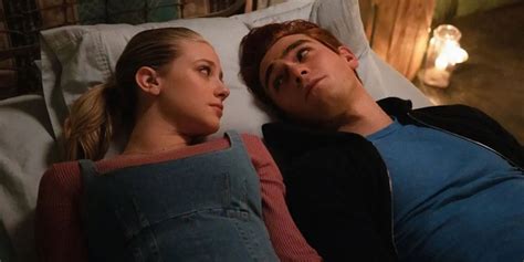 Riverdale: That Archie and Betty Moment Came at the Perfect Time