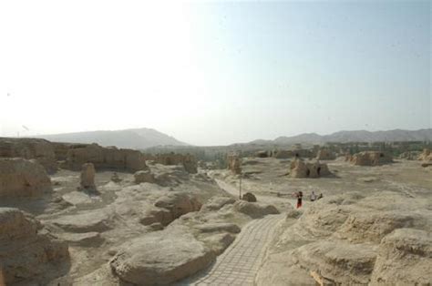 Ancient City of Jiaohe, Silk Road Travel, Turpan Travel Guide, China ...