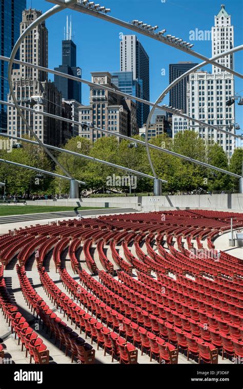 Pritzker Pavilion seating Stock Photo - Alamy