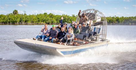 Wooten's Everglades Airboat Tours in Ochopee | Must Do Visitor Guides