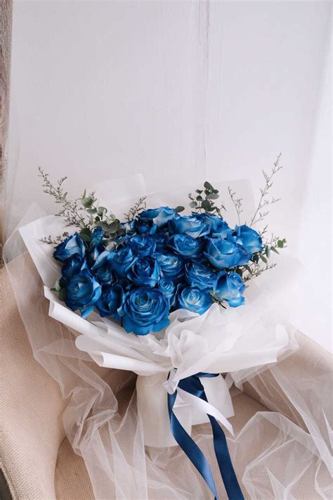 Blue Roses Bouquet - Baleton Flowerchef