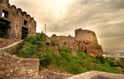 Golconda Fort - Hyderabad: Get the Detail of Golconda Fort on Times of India Travel