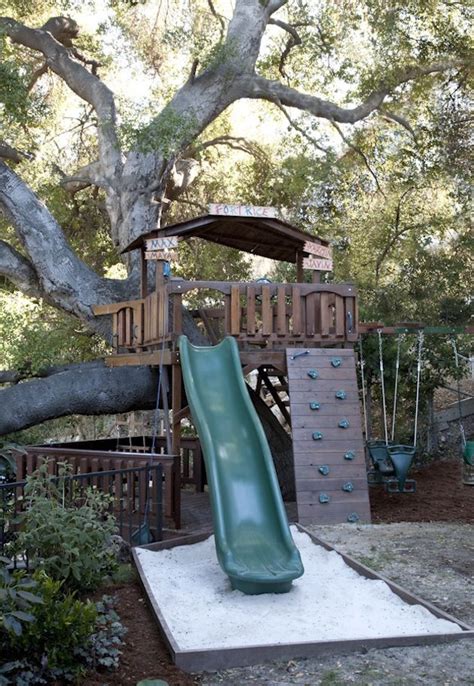 treehouse | designer unknown | Tree house diy, Tree house, Tree house kids