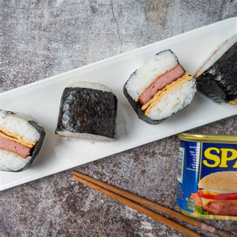 Simple Spam Musubi With Egg