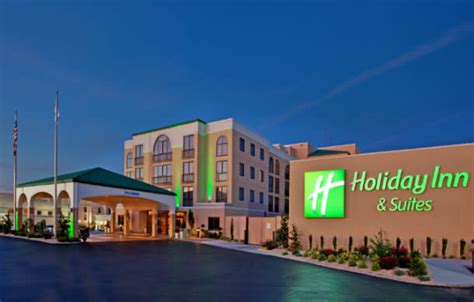 Holiday Inn Hotel & Suites