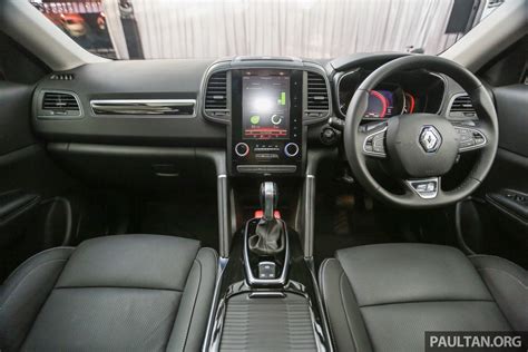 2016 Renault Koleos interior dashboard