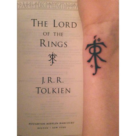 My Lord of The Rings tattoo Ring Tattoos, Cute Tattoos, Simple Tattoos, Tattoos And Piercings ...