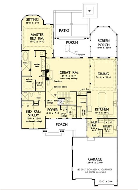 Craftsman Plan: 3,418 Square Feet, 4 Bedrooms, 4.5 Bathrooms - 2865-00348