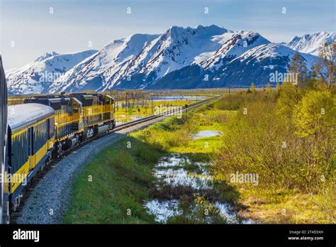 Alaska Railroad's incredible scenic train ride through the huge ...