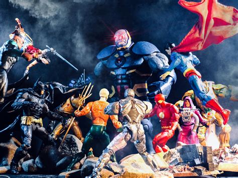 Justice League 🆚 Lord of Apokolips Darkseid : r/ActionFigures