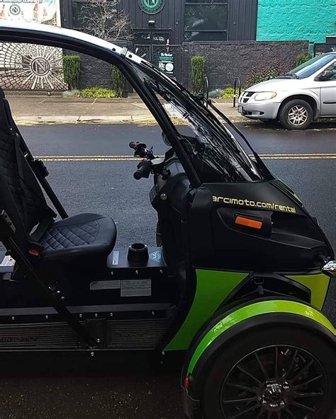 The arcimoto is a blast! : r/electricvehicles