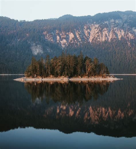 Lake Eibsee - | Lake, Natural landmarks, Outdoor