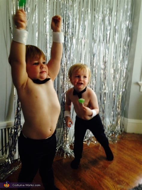 Chris Farley Chippendales Baby Costume - Photo 3/3