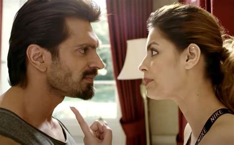 Dangerous Review: Bipasha Basu-Karan Singh Grover Starrer Stays True To ...