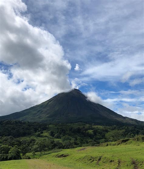 Arenal Volcano in Costa Rica : travel | Arenal volcano, Volcano, Travel