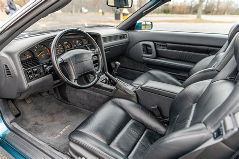 Toyota Supra MK3 Interior