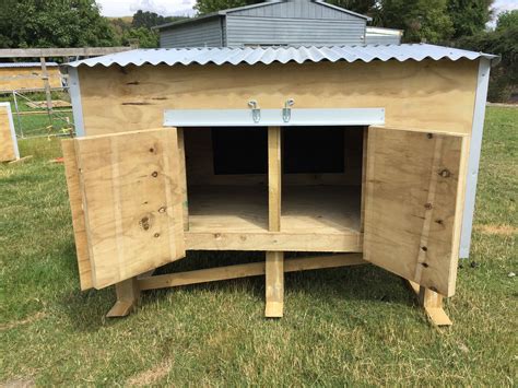 Custom Dog Kennels | Southern Cross Dog Kennels