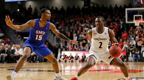 2018-19 UC Basketball: Bearcats make Top 25 polls