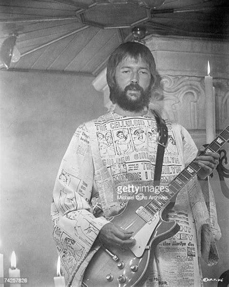 Eric Clapton Les Paul Photos Photos and Premium High Res Pictures - Getty Images