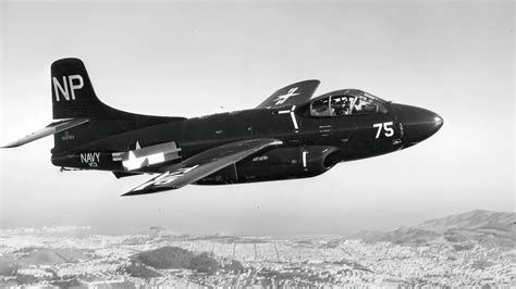 Douglas F3D-2T2 Skyknight: Korean War Night Fighter - Jets ’n’ Props