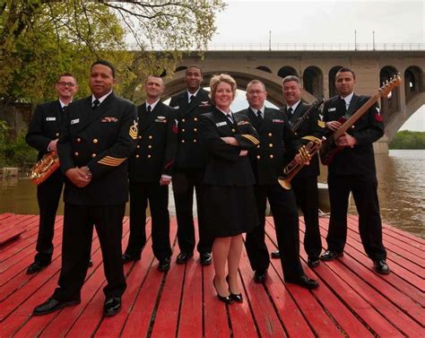 U.S. Navy Band Cruisers will perform in Bronson Park on Sunday - mlive.com