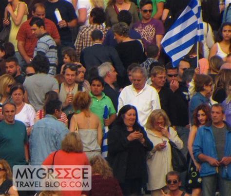 A peaceful demonstration at Syntagma Square in Athens | MY GREECE TRAVEL BLOG