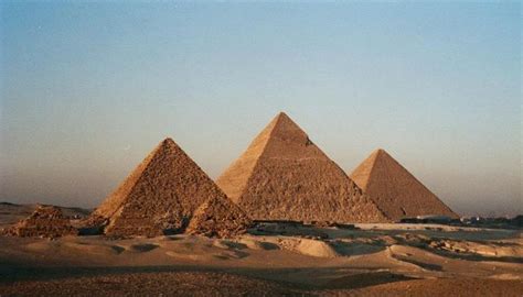 The (Electric) Power of Ancient Egypt | Great pyramid of giza, Pyramids ...