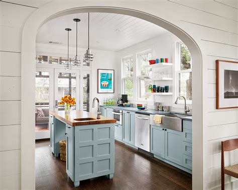 15 Stunning Galley Kitchen with Island Designs to Inspire Your Home Today – KellyHogan