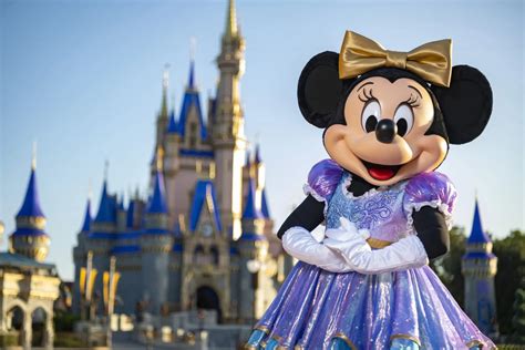 Mickey and Minnie Receive Special Disney World 50th Anniversary Costumes