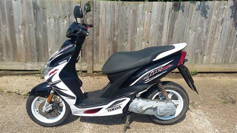 Yamaha Jog RR, 50cc Moped/Scooter | in Leighton Buzzard, Bedfordshire | Gumtree