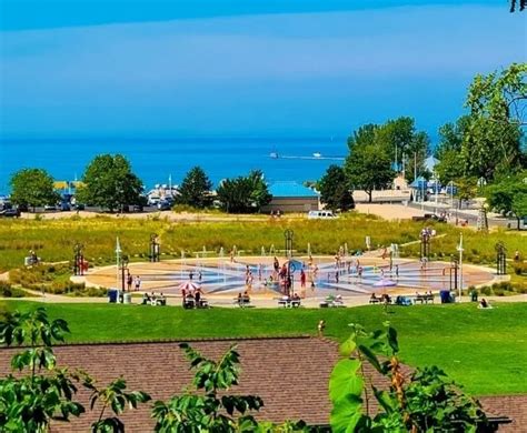 St. Joseph, Michigan Ultimate Vacation Guide: Discover Beachfront Bliss, Charming Downtown, and ...