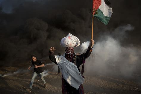 Israeli fire kills 6 Palestinians at Gaza protest