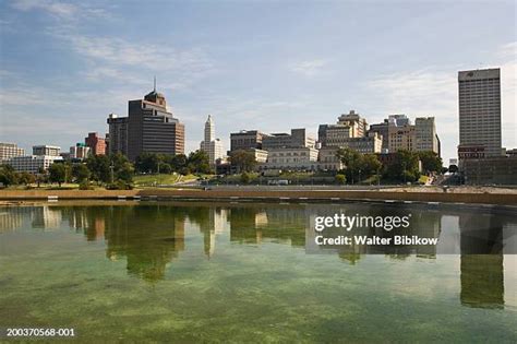 458 Memphis Skyline Stock Photos, High-Res Pictures, and Images - Getty ...