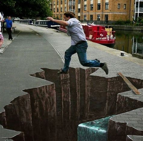 33 Brain-Melting Works Of 3-D Sidewalk Chalk Art | Street painting, Pavement art, 3d street art