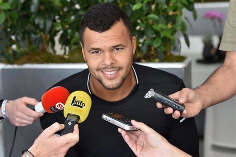 Jo-Wilfried Tsonga Height, Weight, Age, Girlfriend, Family, Biography